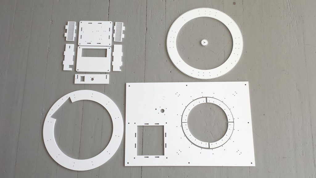 Knitic_laser_cutting